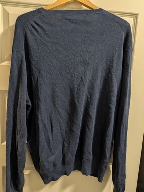 Polo Ralph Lauren Men's V-neck Sweater in Navy